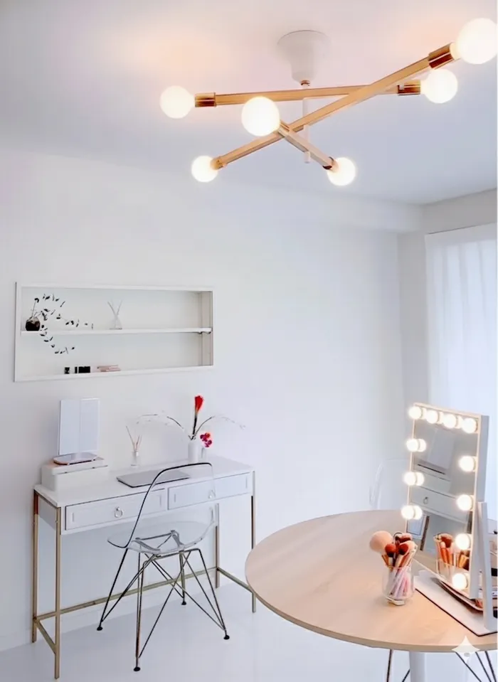 charmのサロン内写真